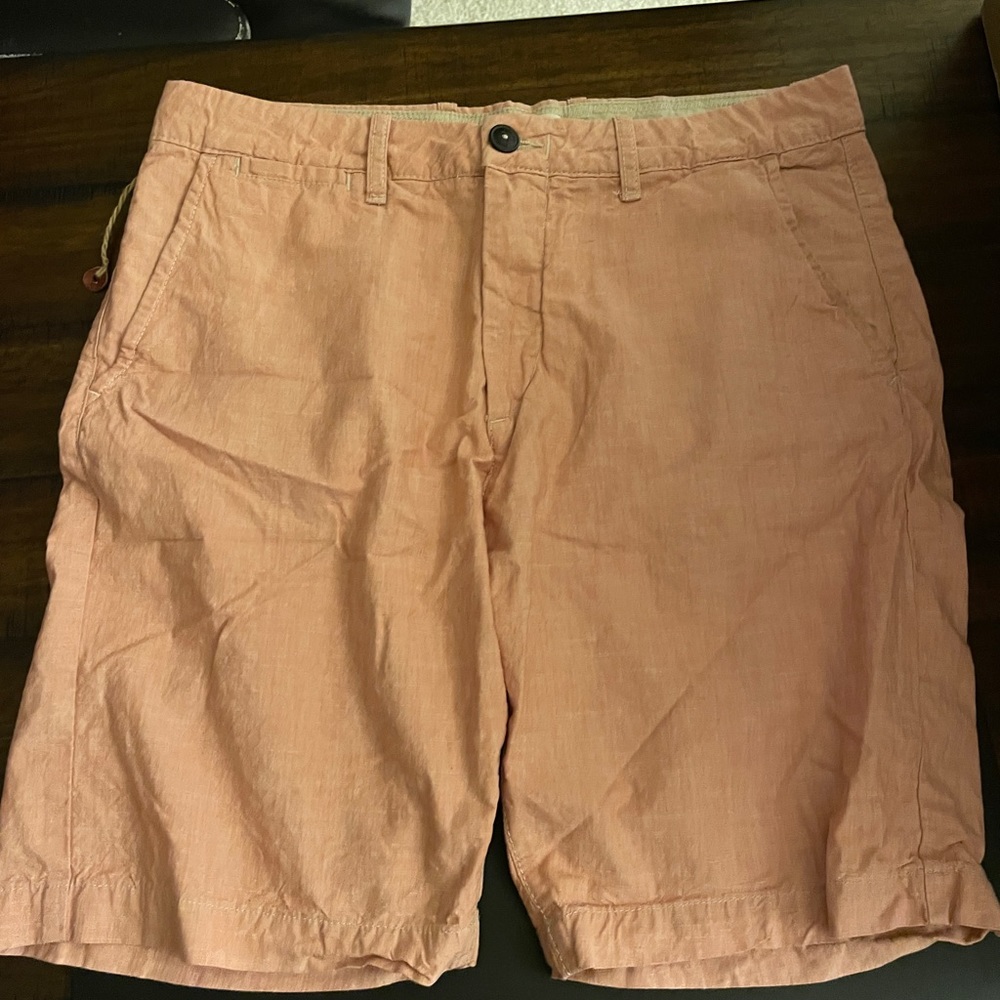 mens pink h&m shorts in size 32